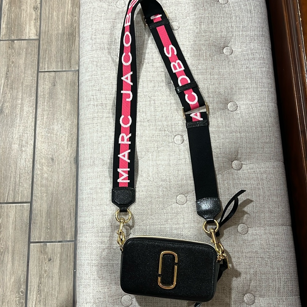 Marc Jacobs Snapshot crossbody